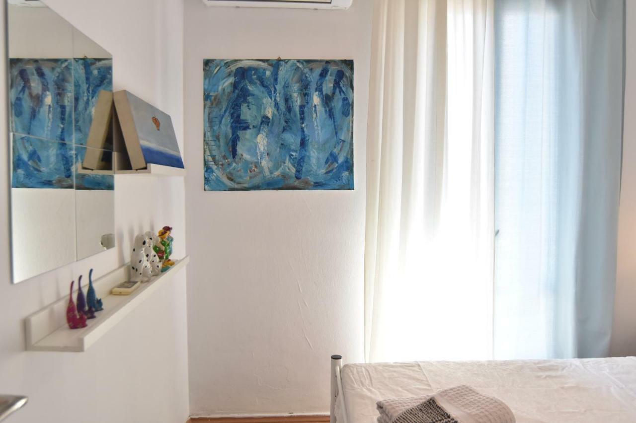 شقة Artist'S Lovely Nest Under The Shadow Of The Parthenon أثينا المظهر الخارجي الصورة